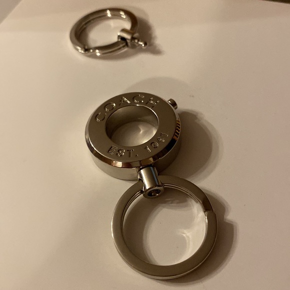 Coach Valet Keychain - Picture 3 of 6